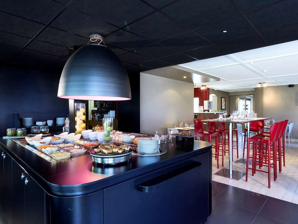 Kyriad Caen Nord - Hérouville-Saint-Clair Екстериор снимка